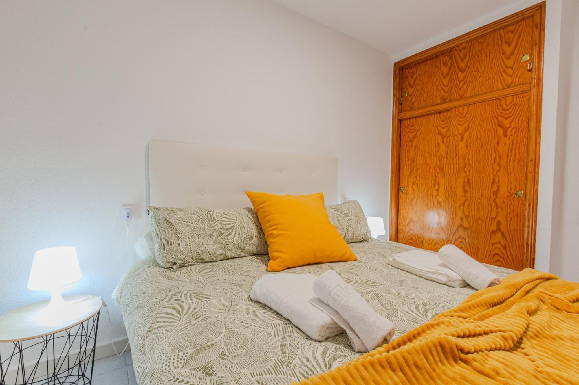 Menabrea Holiday House Near The Beach And Airport Santa Pola Zewnętrze zdjęcie